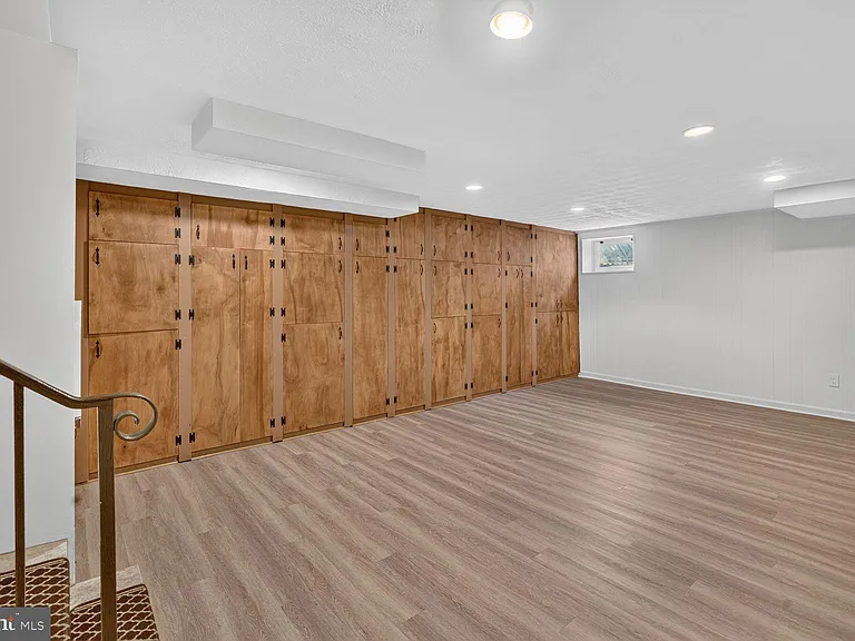 6035 Chatsworth Ln — Photo 35