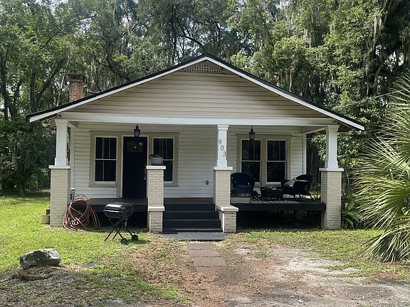 2nd image of 903 NW 6th Ave