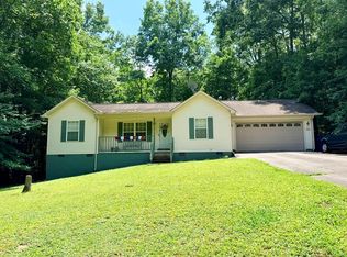 2112 Black Wolf Dr, Crossville, TN 38572
