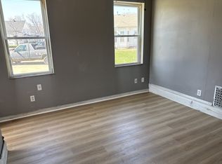 1334 C St SW #2, Cedar Rapids, IA 52404