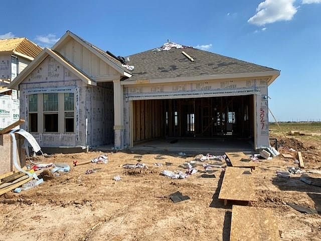 1st image of 3027 Azalea Poin