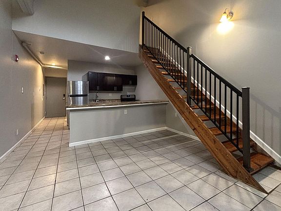 4th image of 1302 W Cumberland St APT 1G