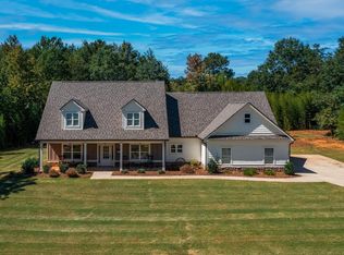 1061 Arbor Ct, Madison, GA 30650