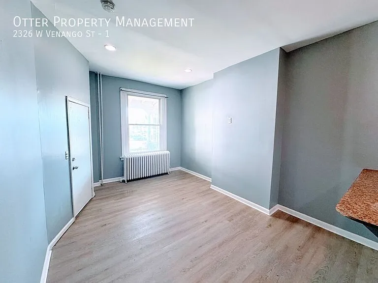 2326 W Venango St #1 — Photo 15