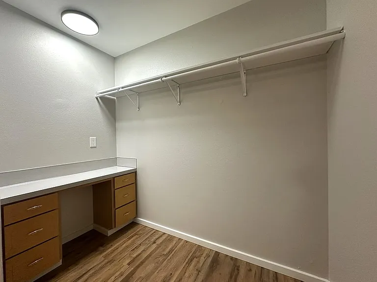 Bel-Air Apartments 8-Unit — Photo 11