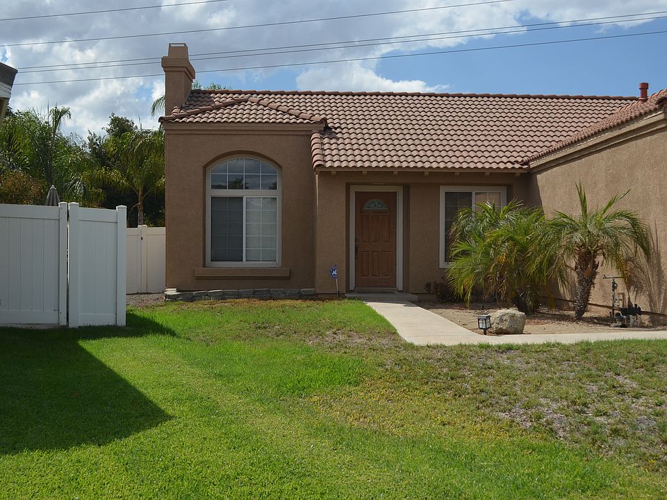 1st image of 16479 Abedul St