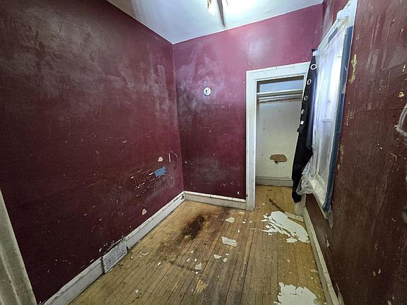 5th image of 1537 South 9th STREET