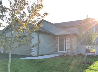 908 Robin Rd NW, Isanti, MN 55040