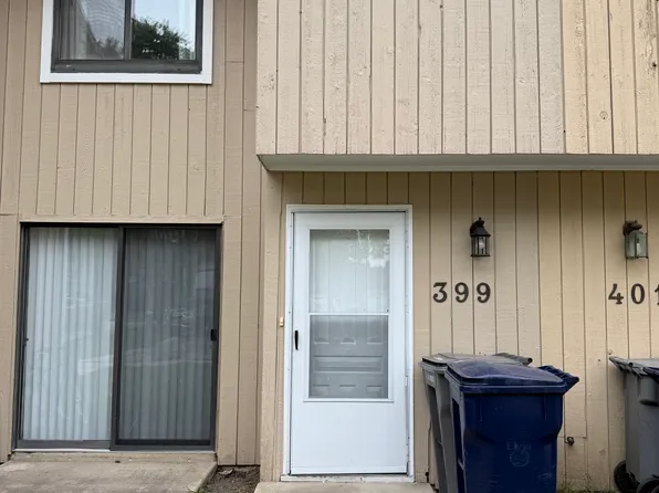 399 S Belmont Ave, Elgin, IL 60123