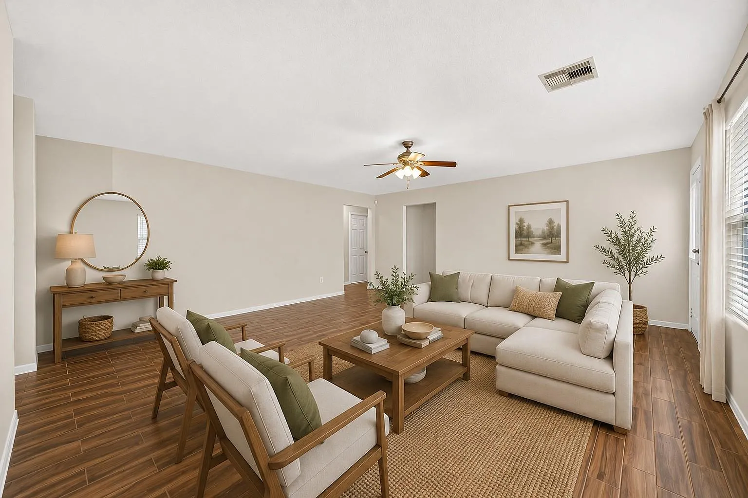 4 bed, 2.0 bath, 1700 sqft, $1,900 — Photo 3
