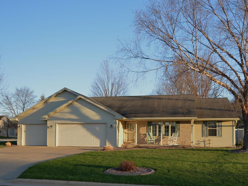1st image of 3292 Eastway Dr