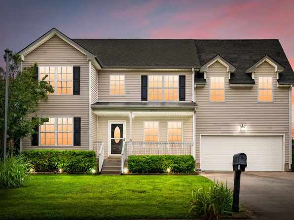 1343 Francesca Dr, Clarksville, TN 37042