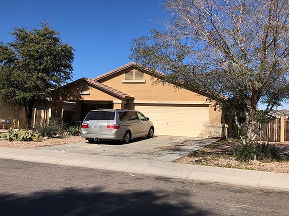 2nd image of 146 W Dexter Way