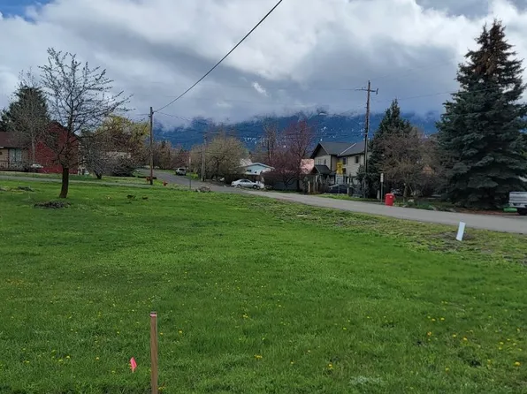 Main St, Joseph, OR 97846