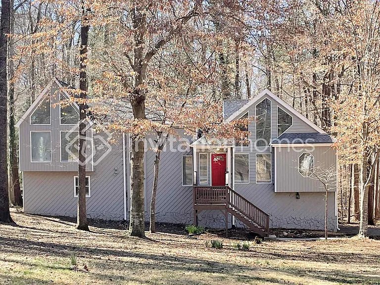 405 Bramble Ct — Photo 1