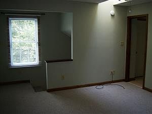 5th image of 258 Gena Ct