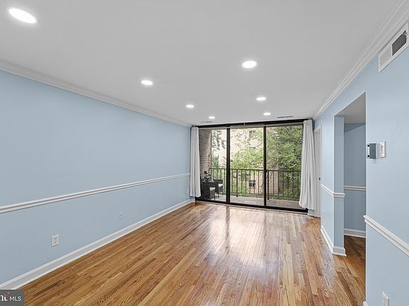 5th image of 485 N Armistead St APT 201
