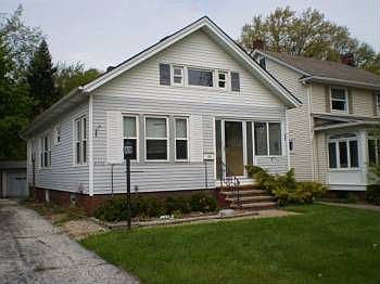 1st image of 4298 W 212th St