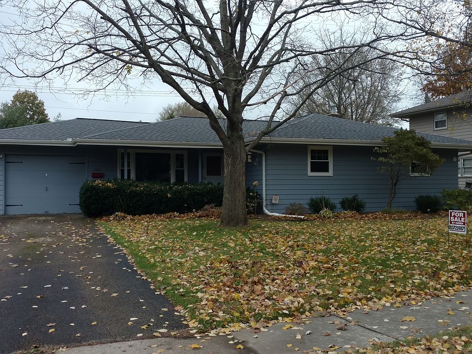1st image of 2406 Skokie Dr