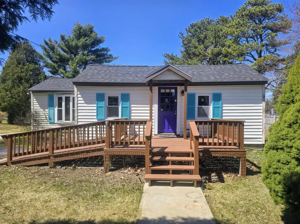 74 Farley Road, Brunswick, ME 04011