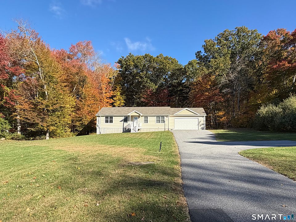 1st image of 24 Indian Hollow Road