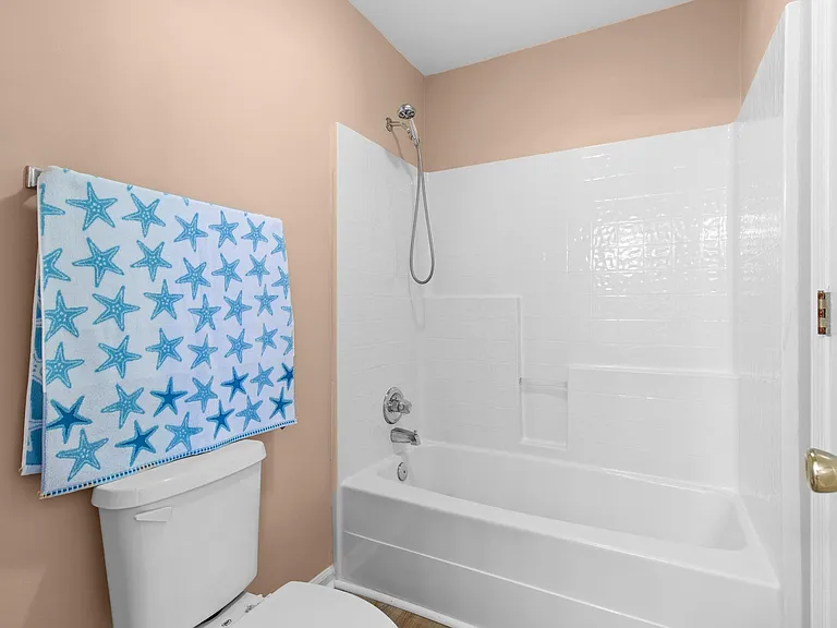 249 W Gilbert St — Photo 24