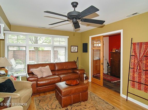 4th image of 113 S Euclid Ave #B