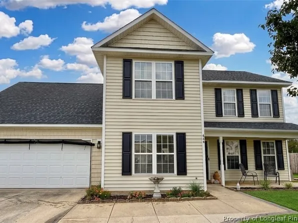 626 Fairfield Cir, Raeford, NC 28376