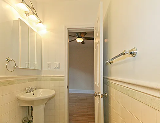 Rented by SW Queens Mezzanine | media 13