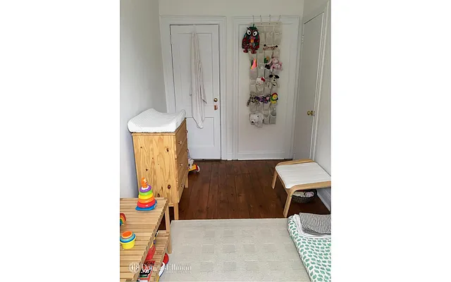 Rented by Douglas Elliman | media 12