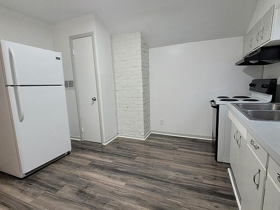 5th image of 1933 Colfax Ave #2