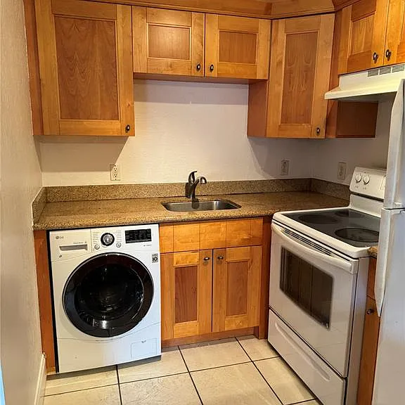3914 W Neptune St #29 — Photo 4