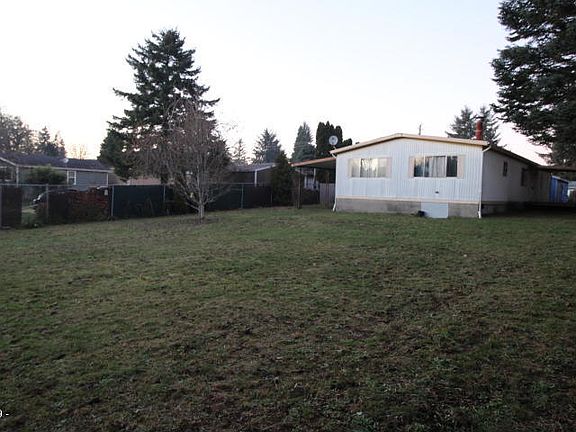 2nd image of 785 NW James Franks Ave