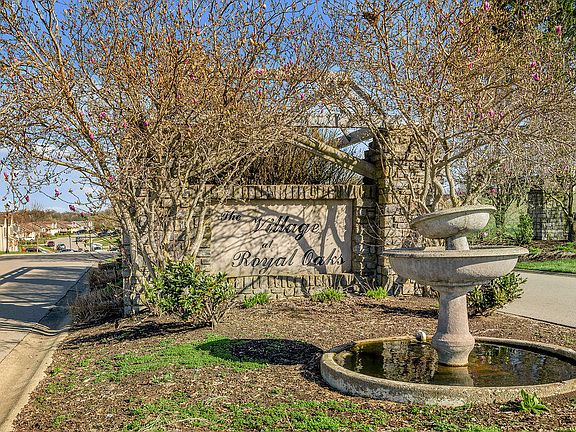 5th image of 128 Bay Hill Dr