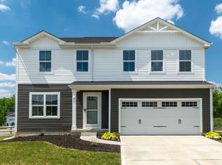 49 Cedarwood Dr, Amelia, OH 45102