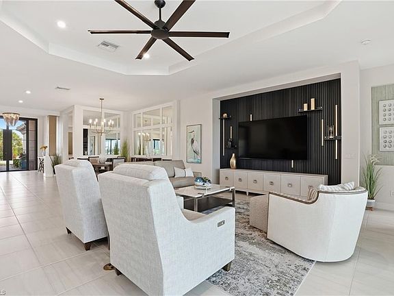 4th image of 11591 Canal Grande DR