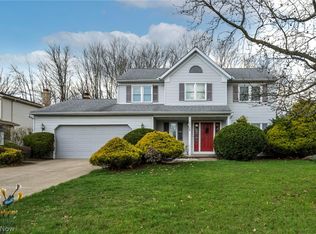 14126 Crystal Creek Dr, Strongsville, OH