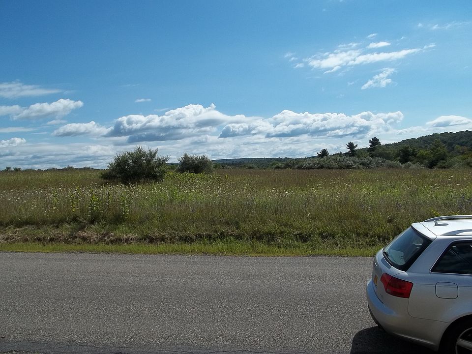 ROAD FRONTAGE EASTWARD