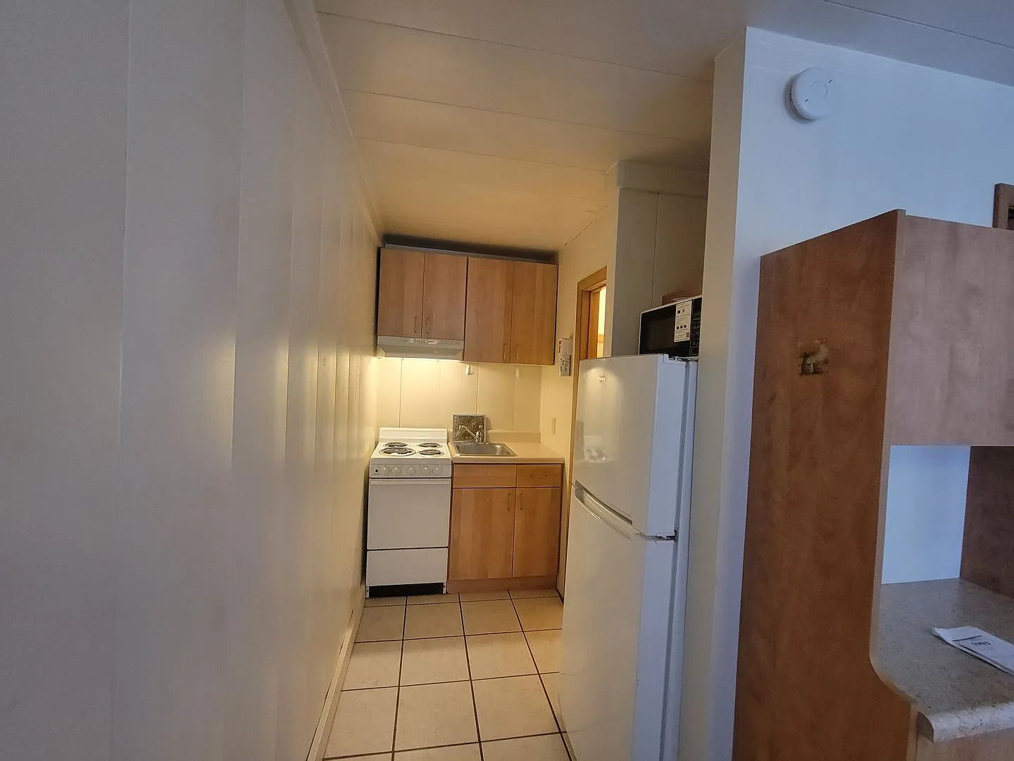 311 University St — Photo 3