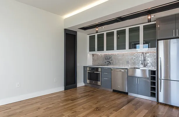 Rented by Nooklyn NYC LLC | media 4