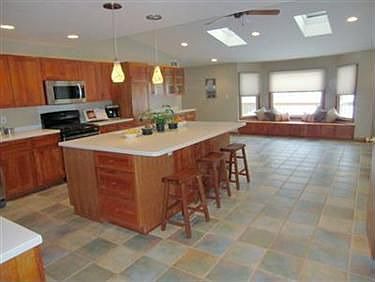 4th image of 3086 Markle Dr