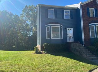 347 A E Montcastle Dr, Greensboro, NC 27406