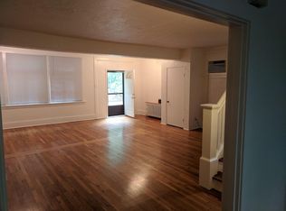 5549 Woodmont St, Pittsburgh, PA 15217