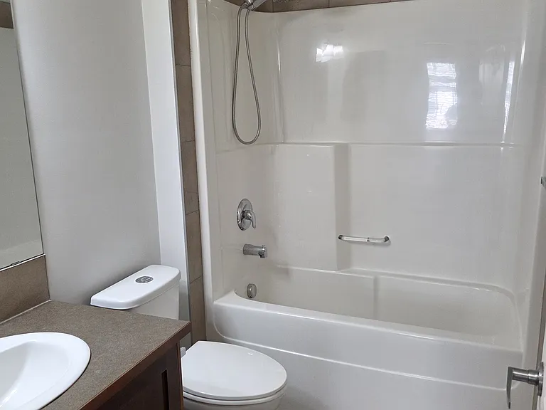 48 Panatella Rd NW #201 — Photo 11