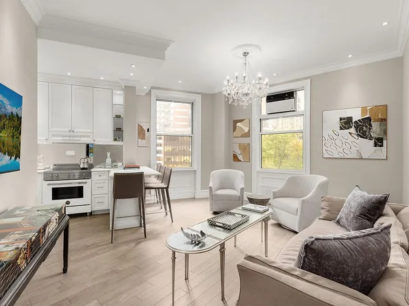 140 W 69th St #52, New York, NY 10023