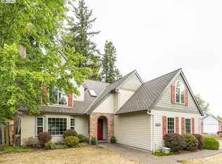 8315 SW Rogue Ln, Wilsonville, OR 97070
