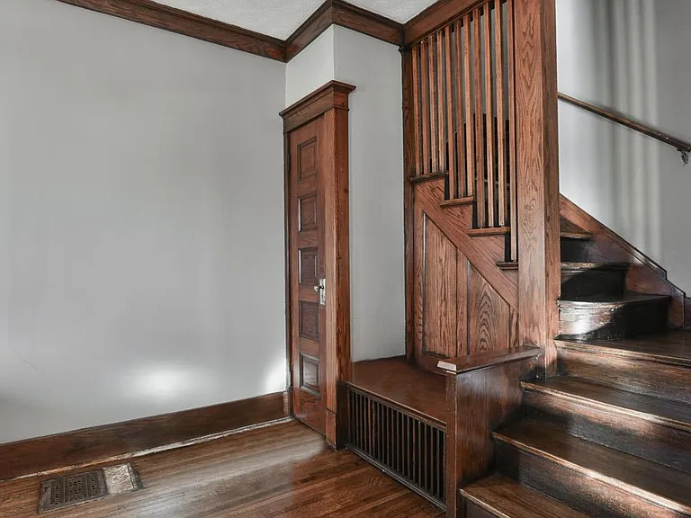 3122 Cass St — Photo 7