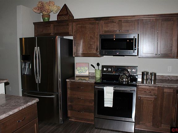 4th image of 101 Skylark Dr