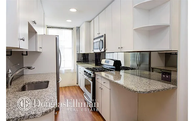 Sold by Douglas Elliman | media 29