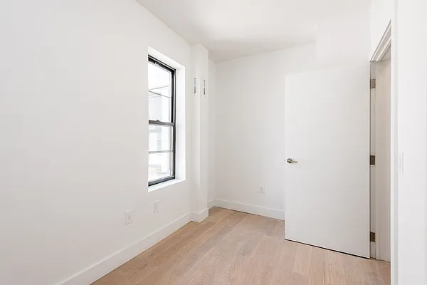 Rented by Nooklyn NYC LLC | media 15